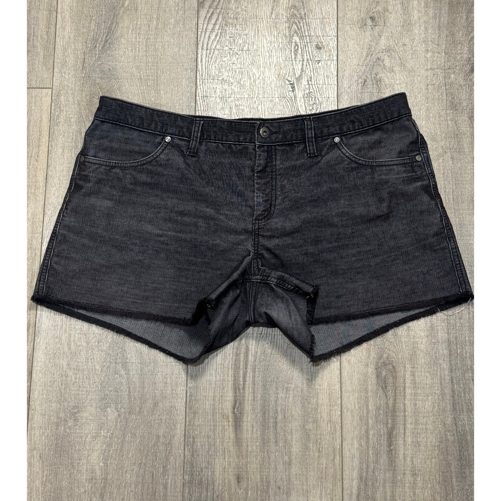 Carve Designs Womens Black Corduroy Raw Hem Shorts Size 14